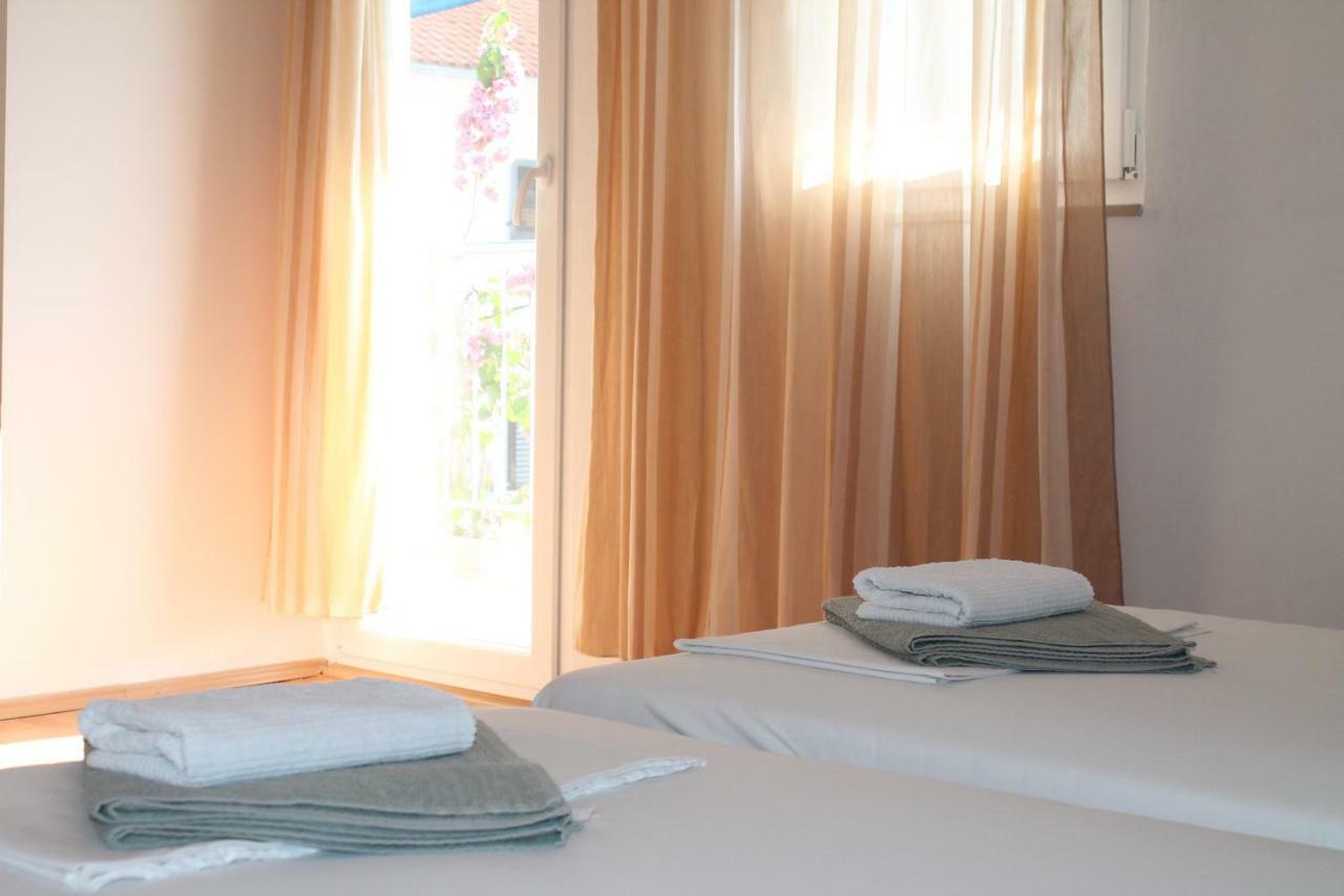 Covahouse Jelsa (Hvar) Exterior foto